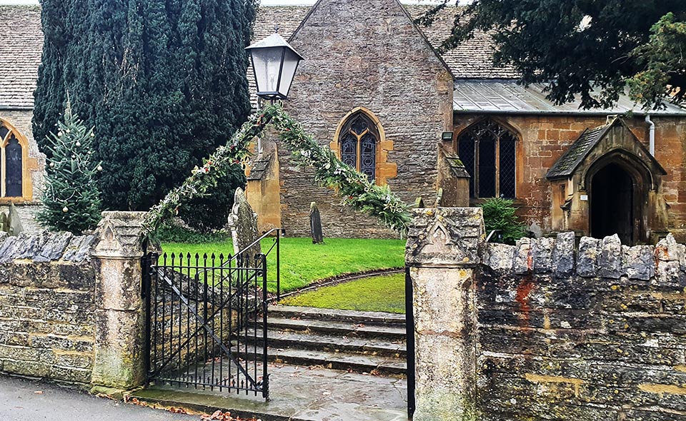 Picture of St Leonard's Church at Christmas